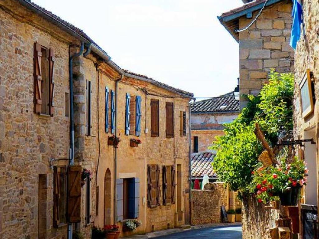 villa puycelsienne  3 étoiles