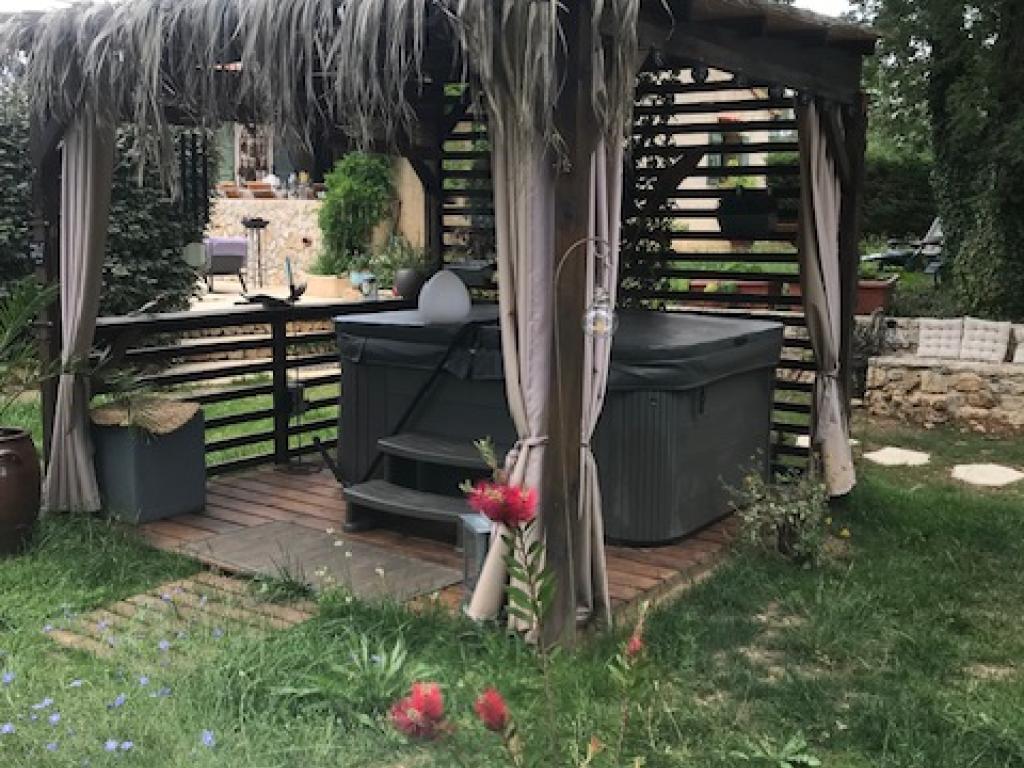 Roulotte Tzigane de Charme "La Brindille" 2 personnes