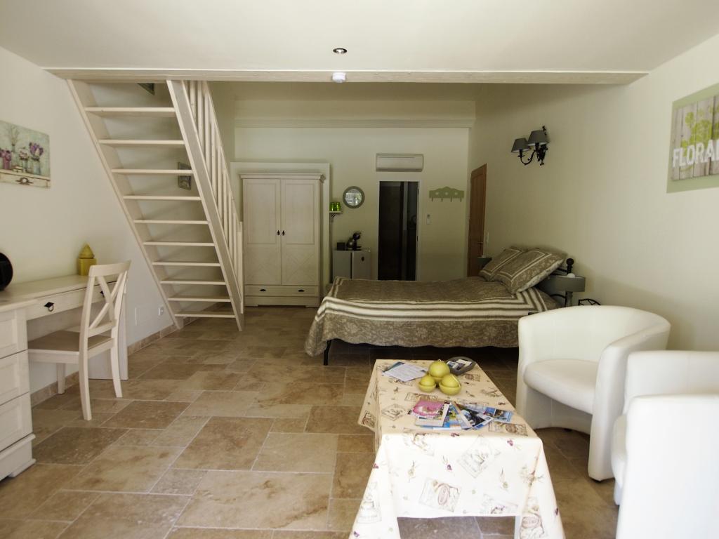 Chambre olive 4/5 personnes