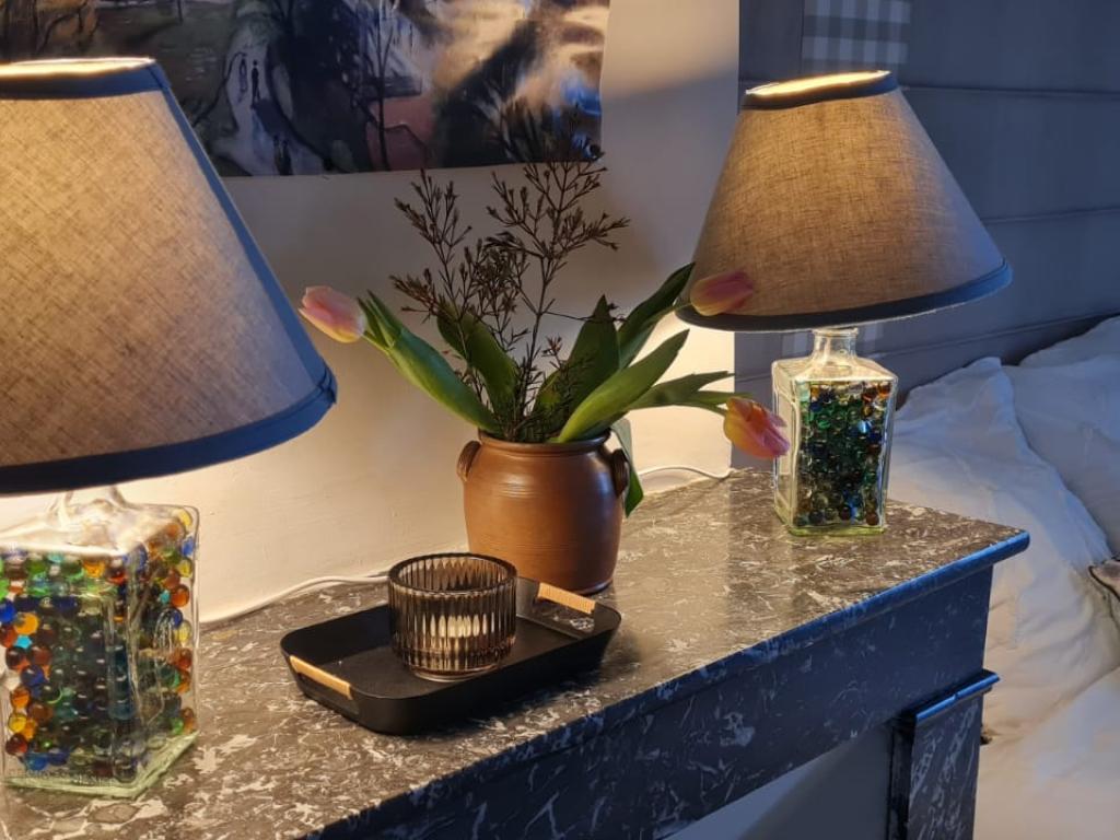 Spacieuse maison de village pour 5 personnes avec charmant patio fleuri en Toscane Auvergnate