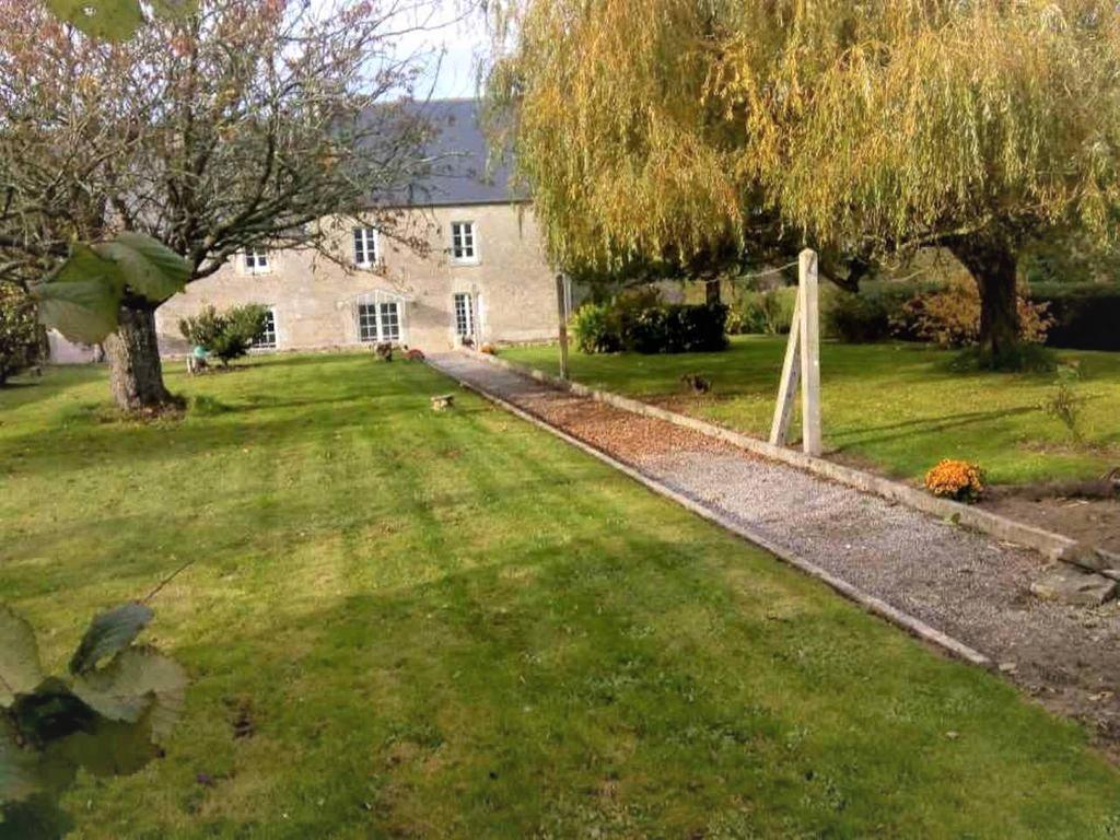 La Barberie.Maison de vacances en Normandie pouvant acueillir 10 personnes.Idéalement située pour visiter les sîtes du débarquement.
