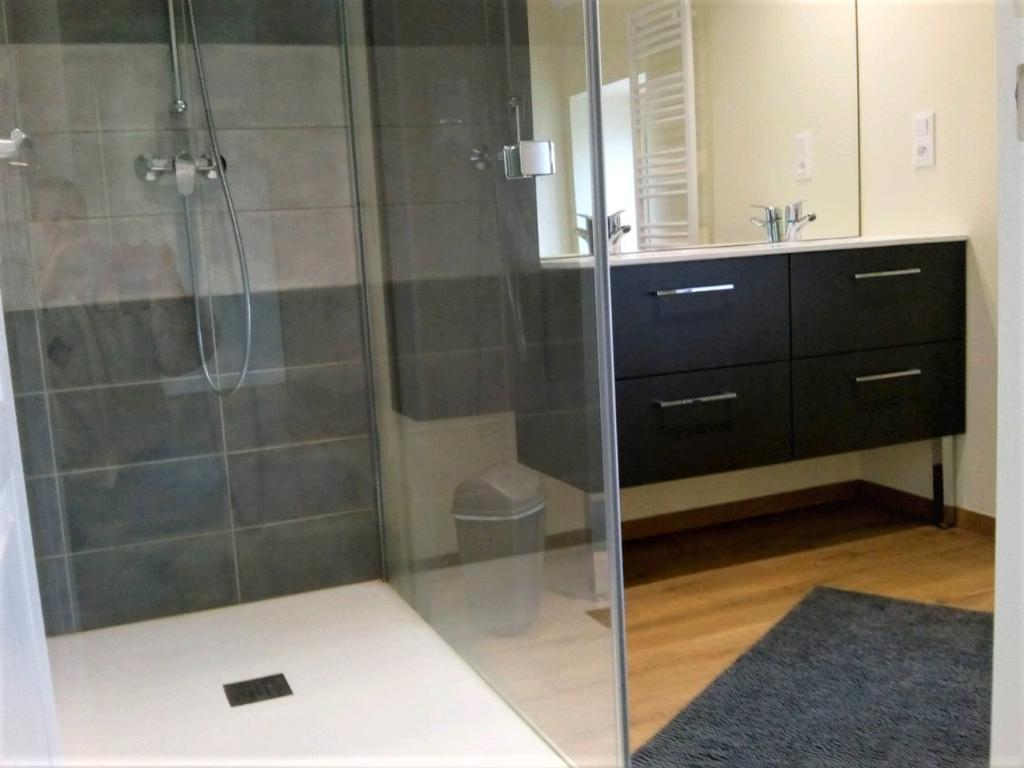La Barberie.Maison de vacances en Normandie pouvant acueillir 10 personnes.Idéalement située pour visiter les sîtes du débarquement.
