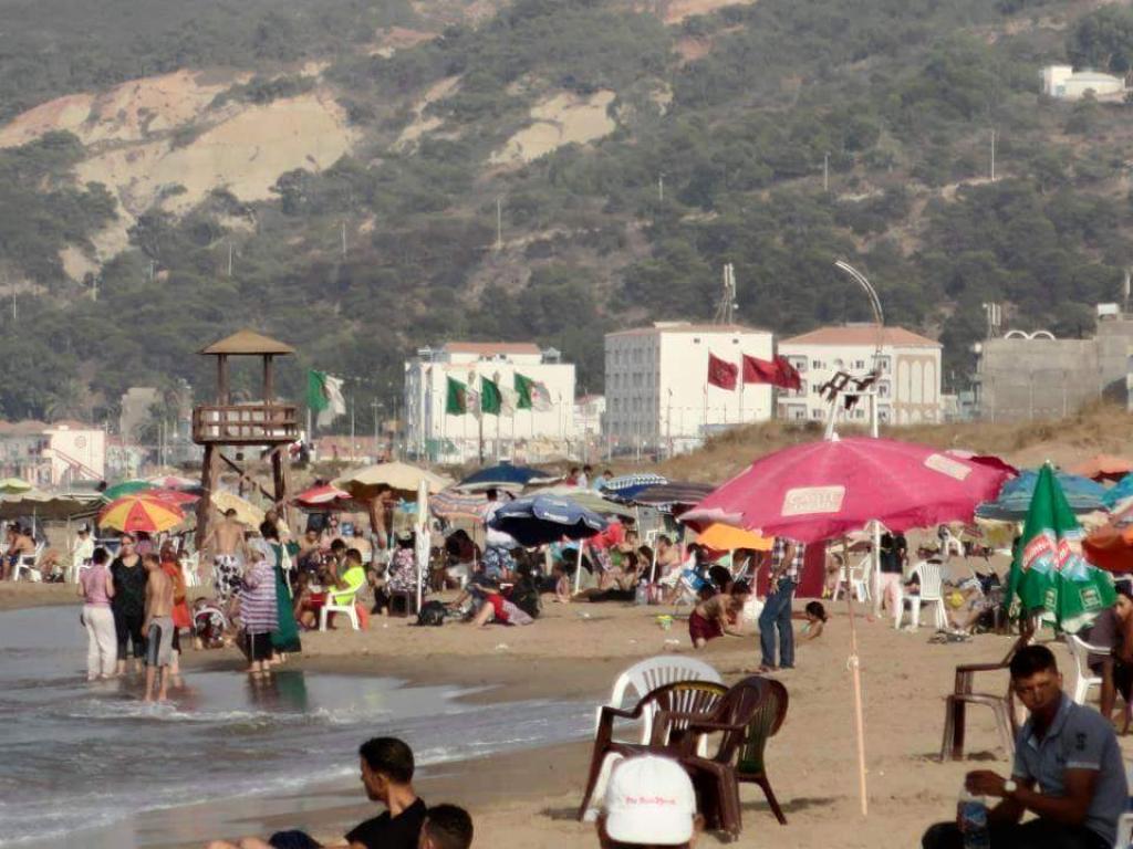 Villa vacances en face la plage.