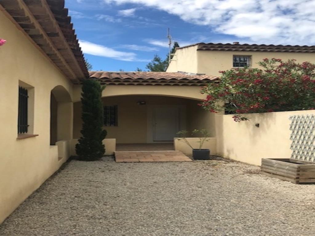 Duplex (2-4 p.) avec piscine au coeur des vignes