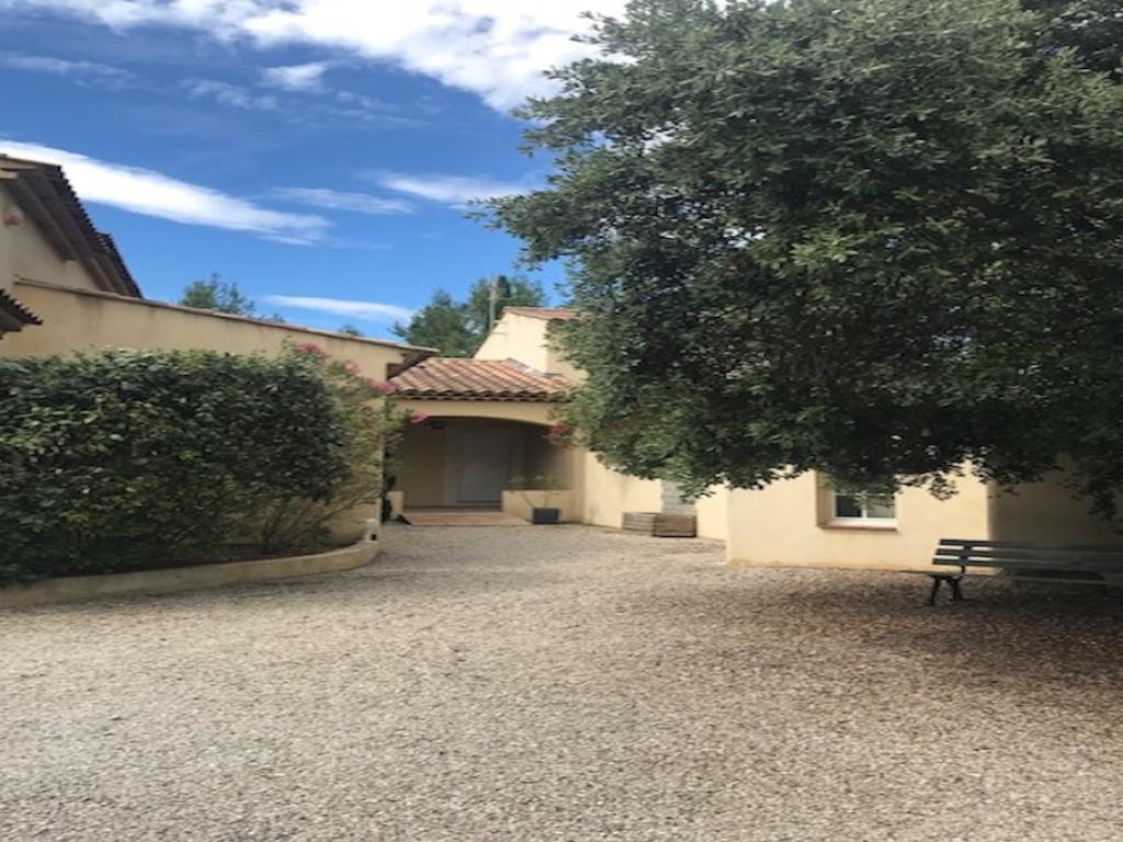 Duplex (2-4 p.) avec piscine au coeur des vignes