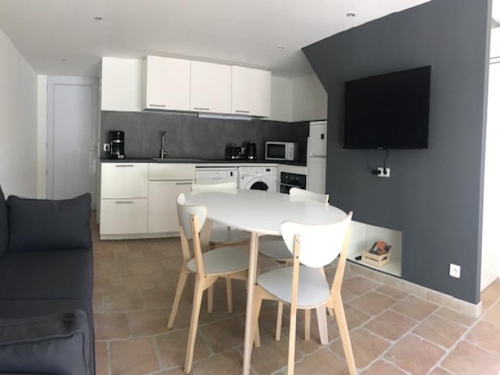 Duplex (2-4 p.) avec piscine au coeur des vignes
