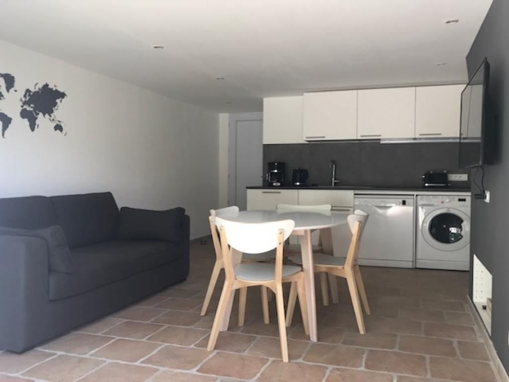 Duplex (2-4 p.) avec piscine au coeur des vignes