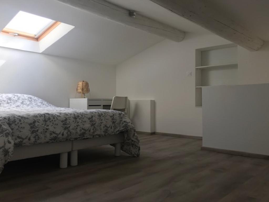 Duplex (2-4 p.) avec piscine au coeur des vignes