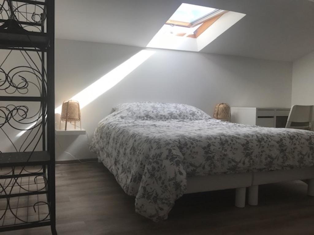 Duplex (2-4 p.) avec piscine au coeur des vignes