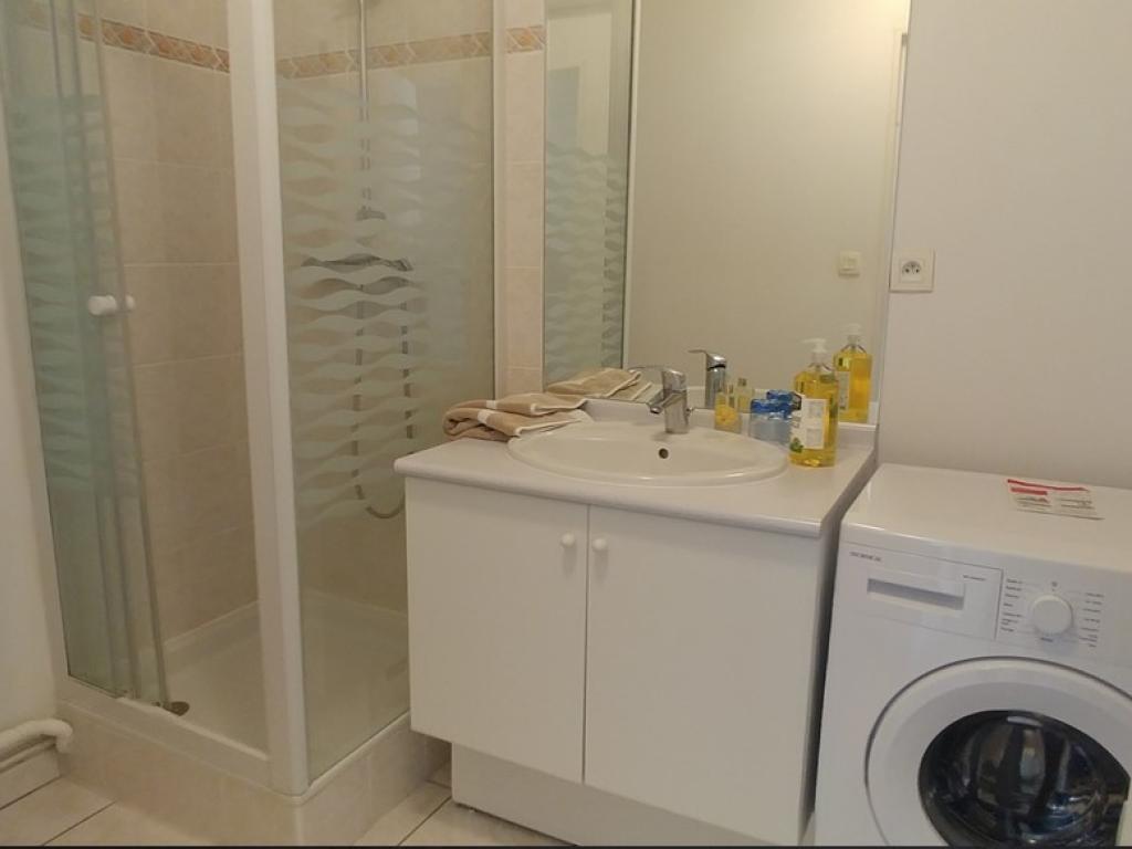 Appartement calme prés du port et des plages