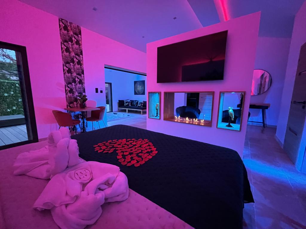 Suite privative de 65m2 avec piscine et spa
