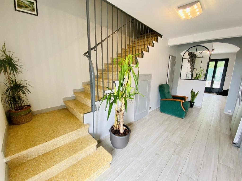 Maison Rosy
