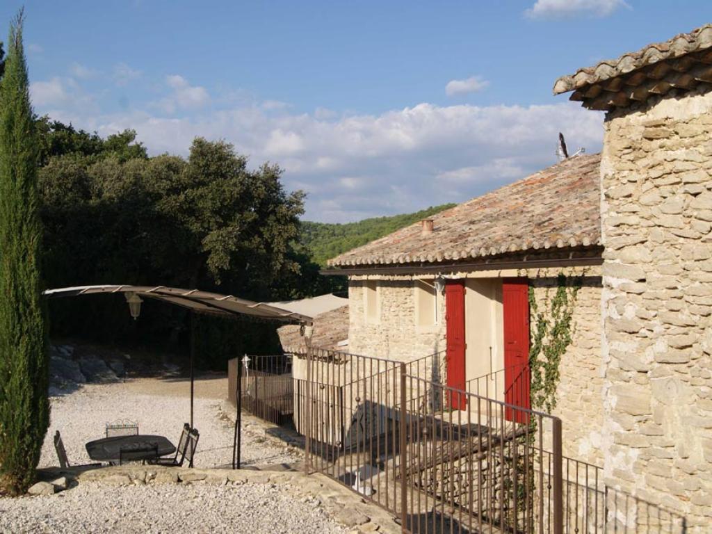 Gite tout confort avec piscine - La Ribelle en Provence