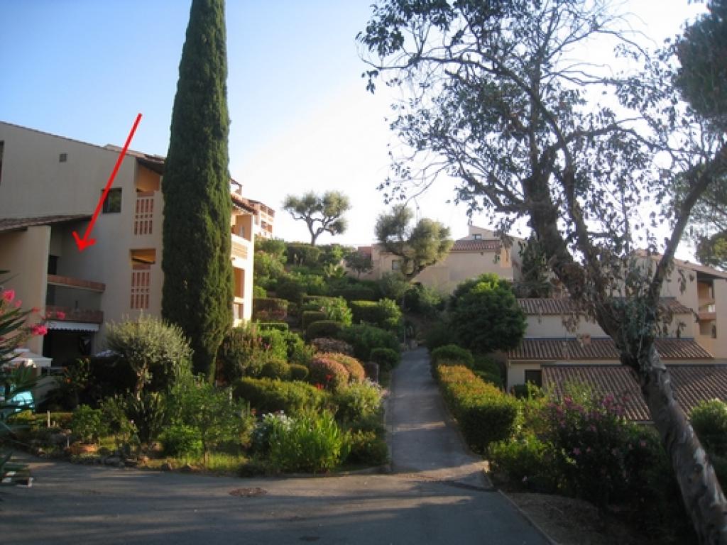 Côte d’Azur, La Croix Valmer (83) près de Saint Tropez. Appartement vue mer - 4 couchages - 1 chambre