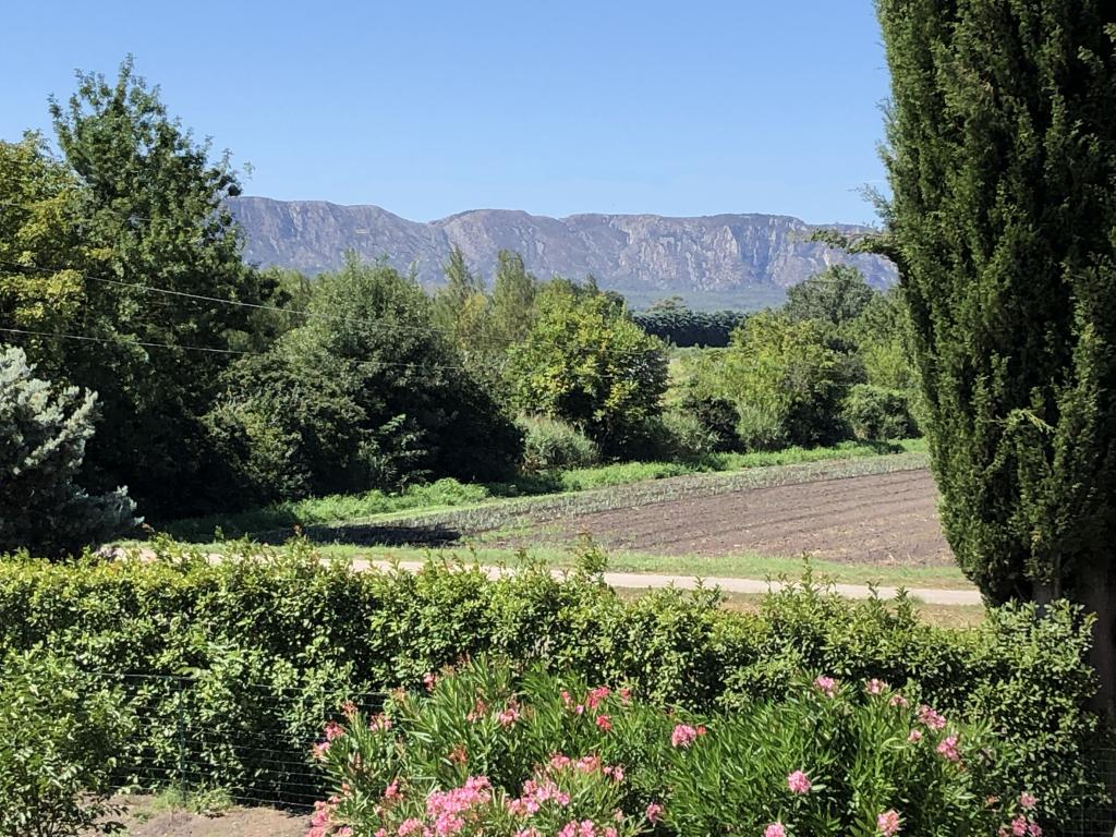 Les Carrairades - Charmante villa 5 étoiles, climatisée, au calme, vue sur les Alpilles, piscine au sel chauffée et sécurisée - 4 chambres, 8 couchages - Saint Rémy de Provence