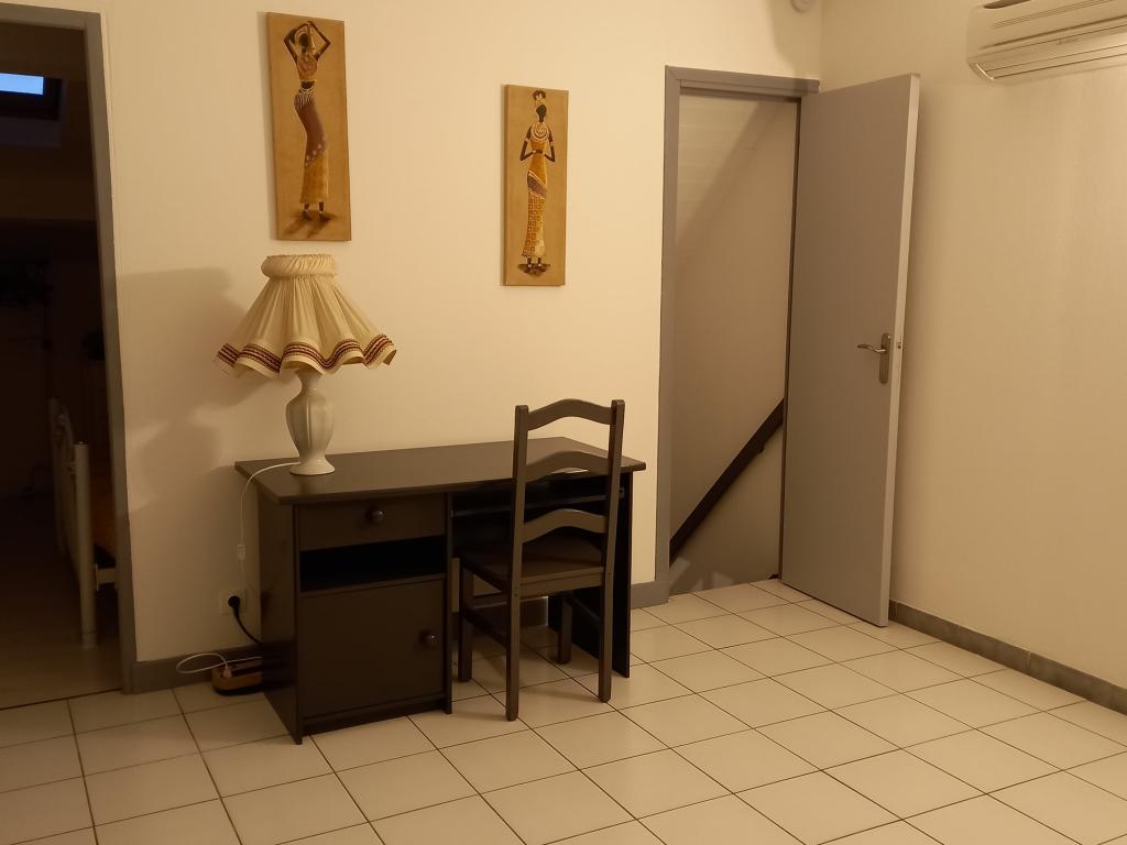 Spacieuse maison pour 6 personnes, proche de la plage et tout commerces.