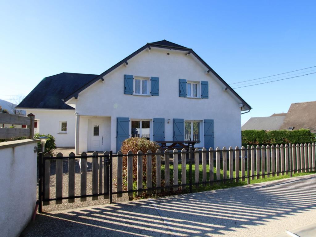 GITE LES 3 EDELWEISS/GITE 1 - 2 GITES MITOYENS  AVEC PISCINE