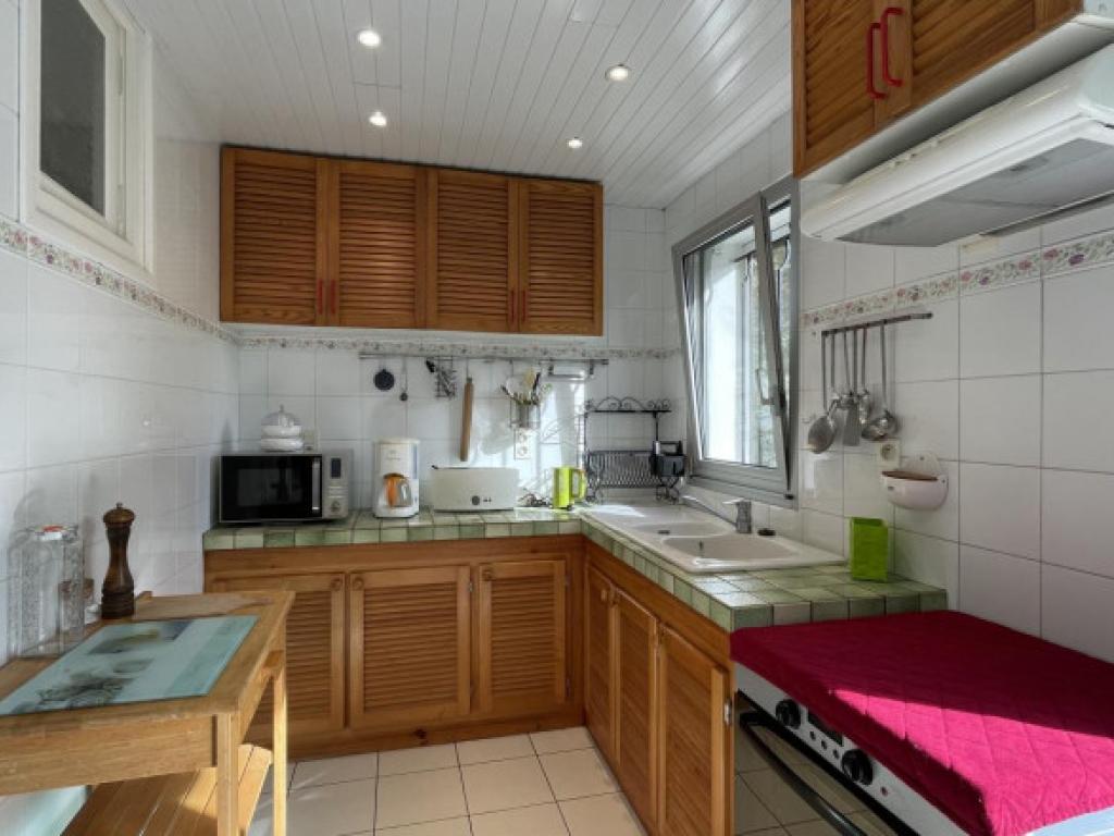 Gîte « Le Magnolia » : un écrin de verdure apaisant.