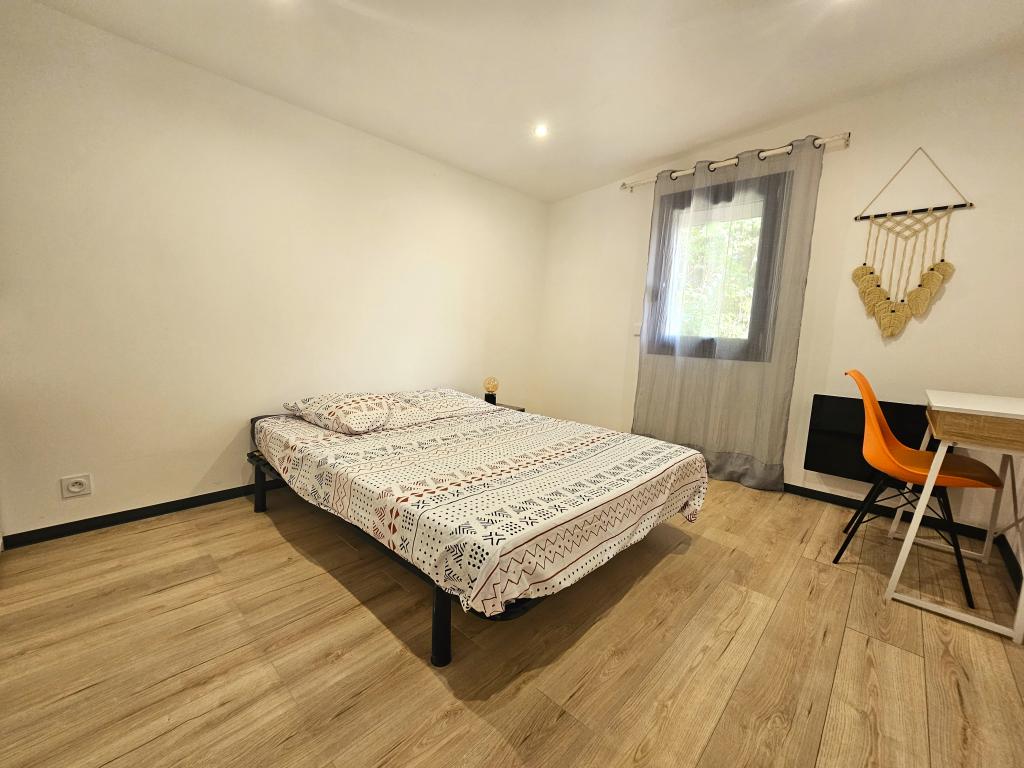 Villa 15 personnes avec Piscine, 10km de la plage