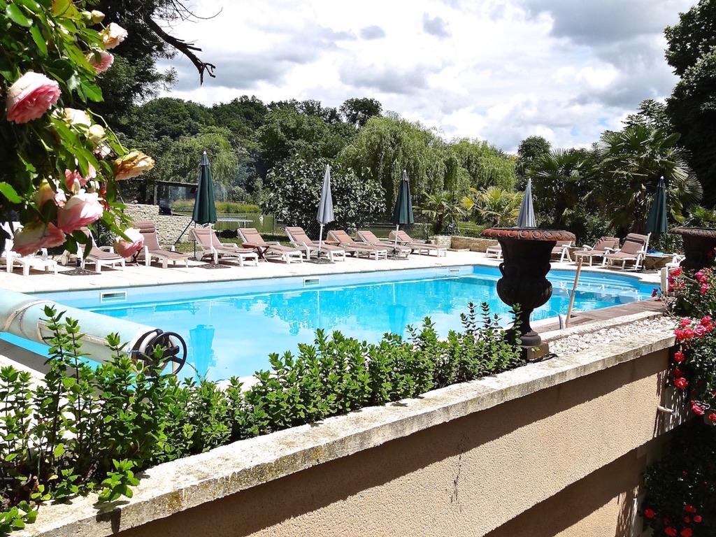 GRANDE VILLA DU CHATEAU EN TOURAINE