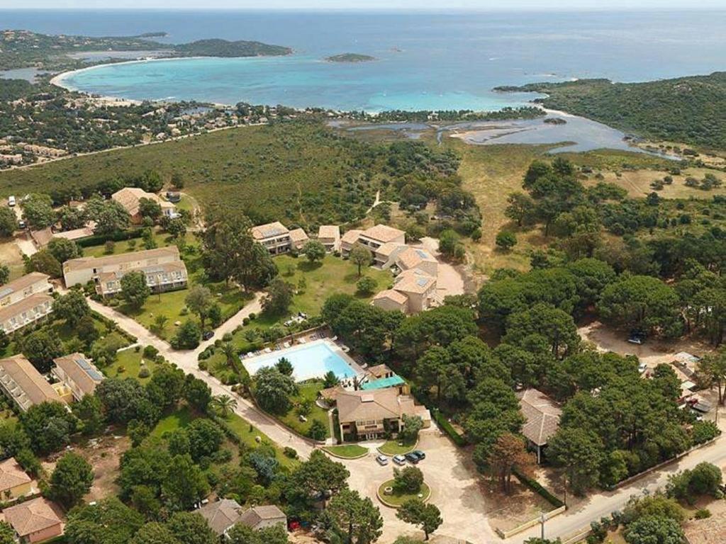 T4 8 personnes résidence hotelière Fiori di Cala Rossa