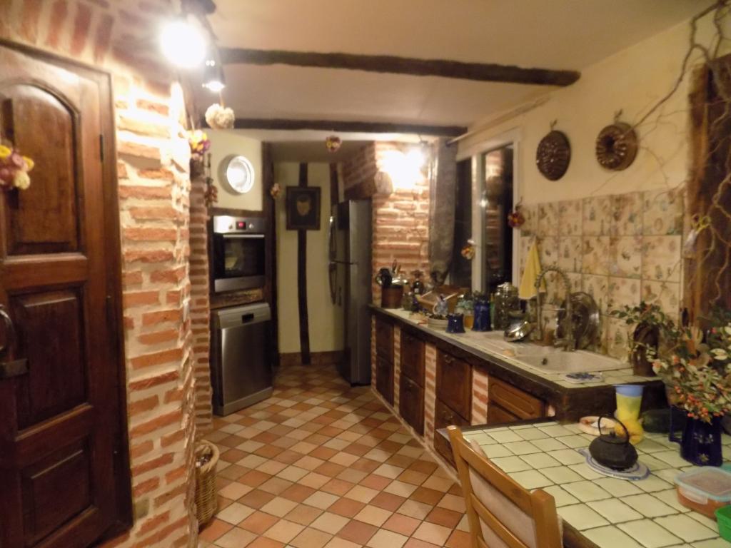 Gîte de caractére ,boulodrome , piscine , spa de 3500 litres