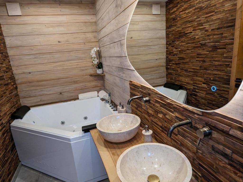 La Boutame : Chalet au pied des pistes à Villard Reculas (domaine Alpe d'Huez)