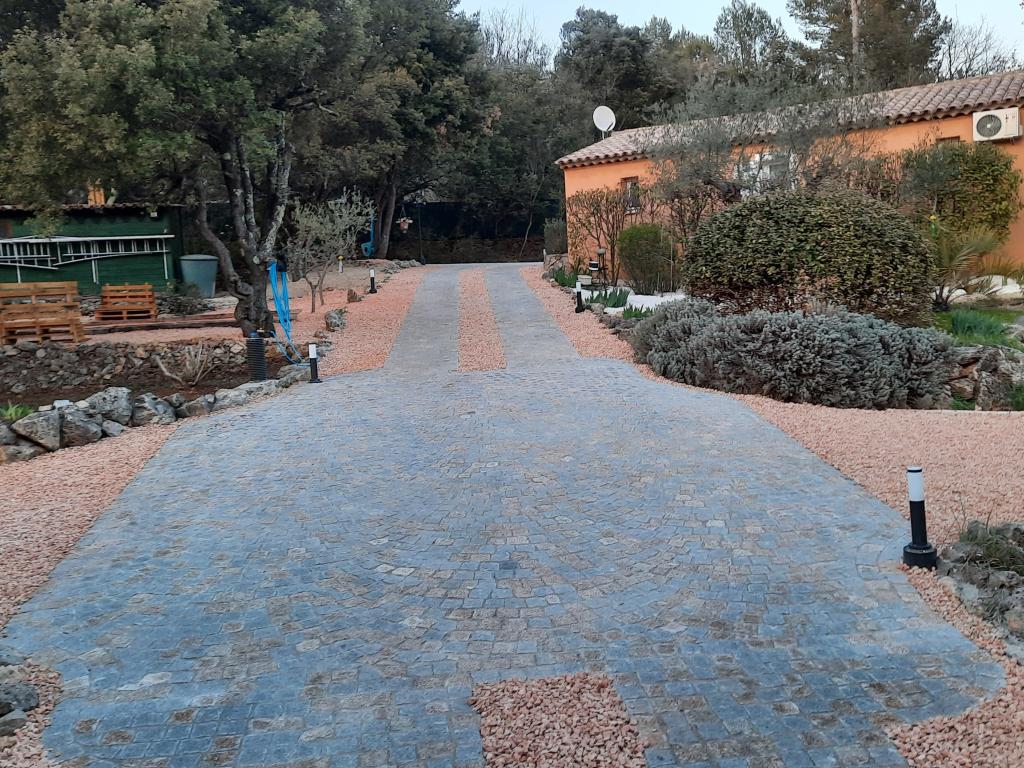 Charmant petit gîte provençal ***