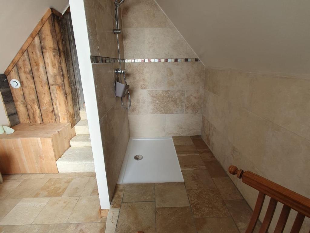 gite 8 personnes à la campagne avec jacuzzi 3 épis