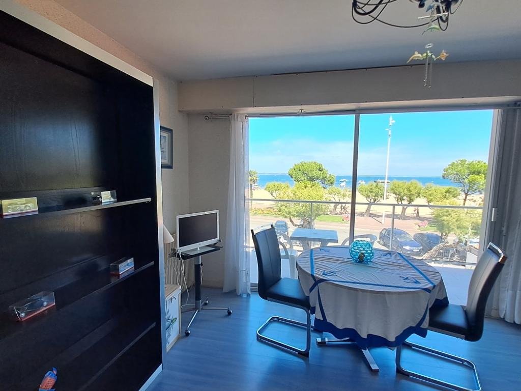 ARCACHON - Studio 2 personnes en Front de mer -place parking privée