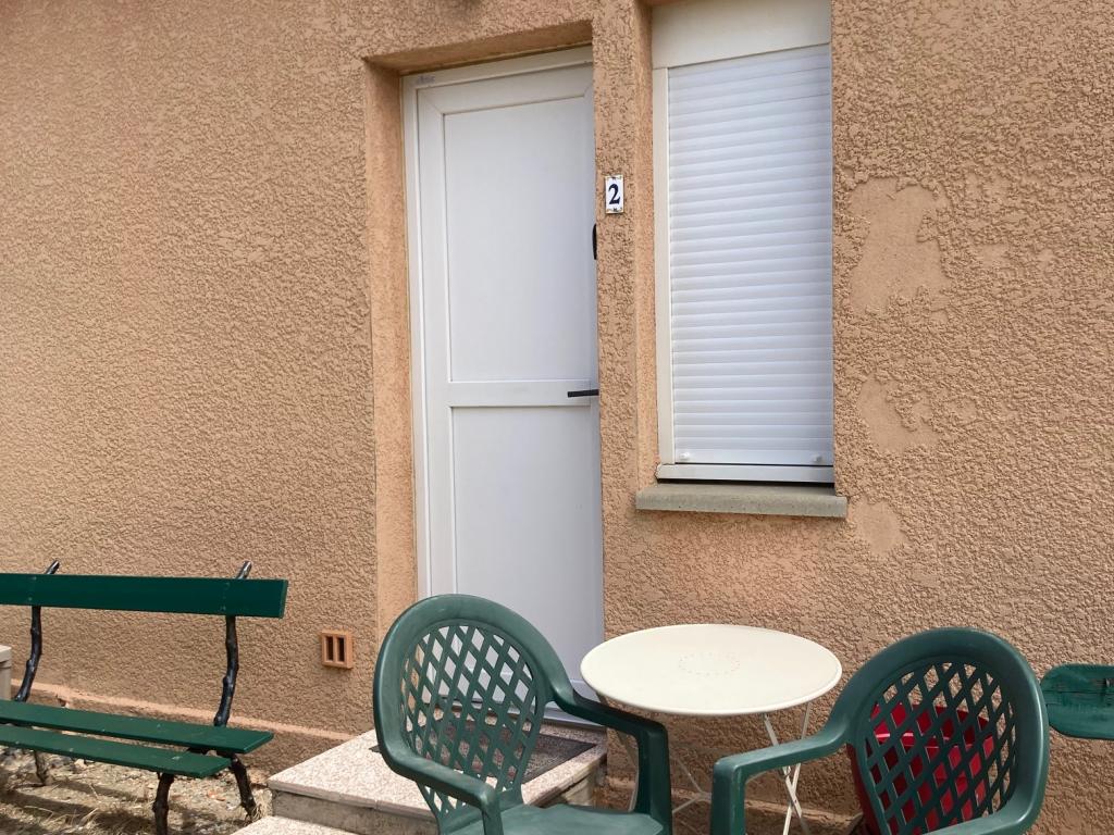 Villa Jacanguy appartement en rez-de-chaussé classé 2* à Marseillan plage, dans un quartier calme