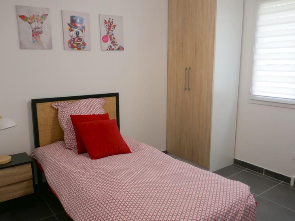VILLA COQUELICOT AVEC PISCINE PRIVEE, BORNE DE RECHARGE ELECTRIQUE, TERRASSE ET JARDIN PROCHE D’UZES, D’ANDUZE et de NIMES.