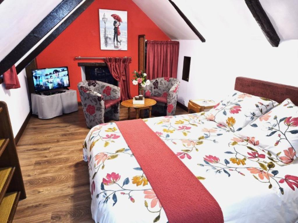 Gîte de Kerberso Charmante longère romantique pour 2 à 4 pers près de Paimpol en Côtes d'Armor