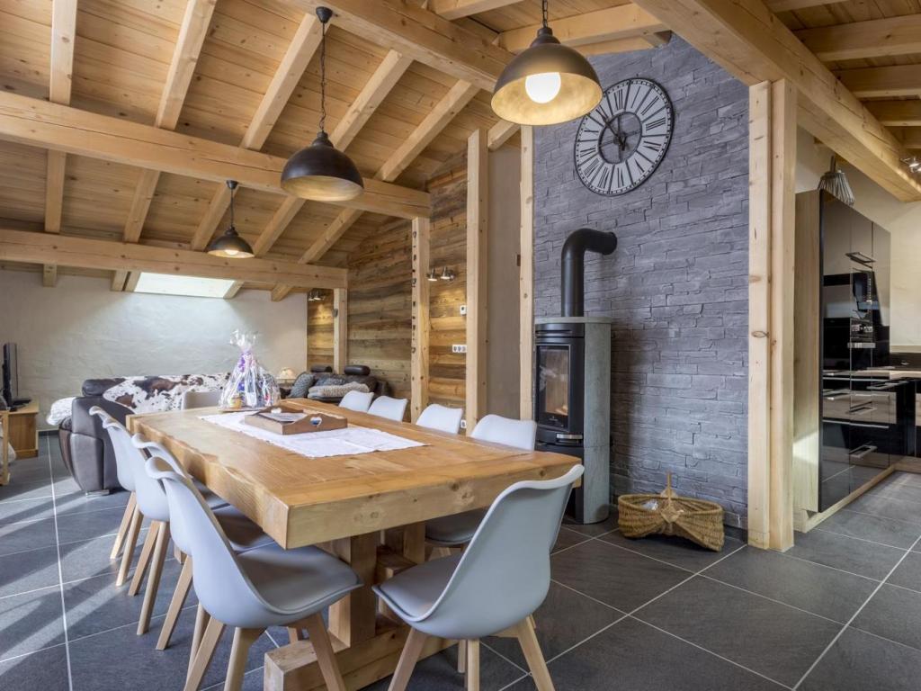 Chalet MACHOLAT****, 13 personnes, Sauna, 160m2, 5 chambres
