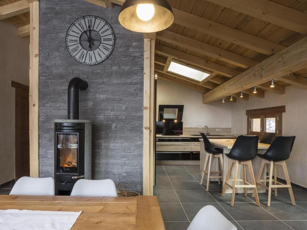 Chalet MACHOLAT****, 13 personnes, Sauna, 160m2, 5 chambres