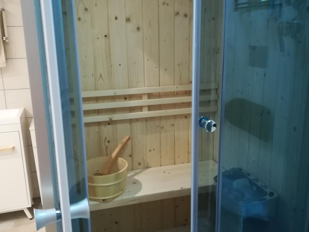 Spa repos bien être à Voglans appartement en maison au rez de chaussée avec spa privatisé à volonté entre Chambéry et Aix Les Bains en Savoie