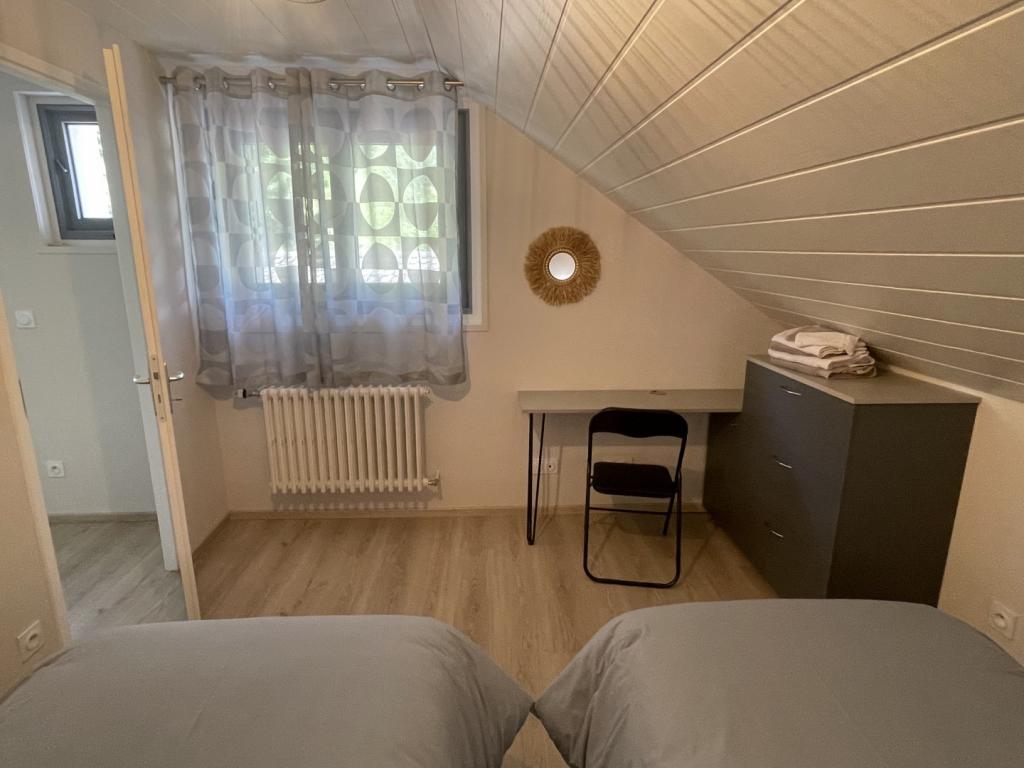 "Entre Lac et Montagnes - La Beccaz" (meublé de tourisme ★★★★ pour 4 personnes, possibilité de 2 couchages supplémentaires)