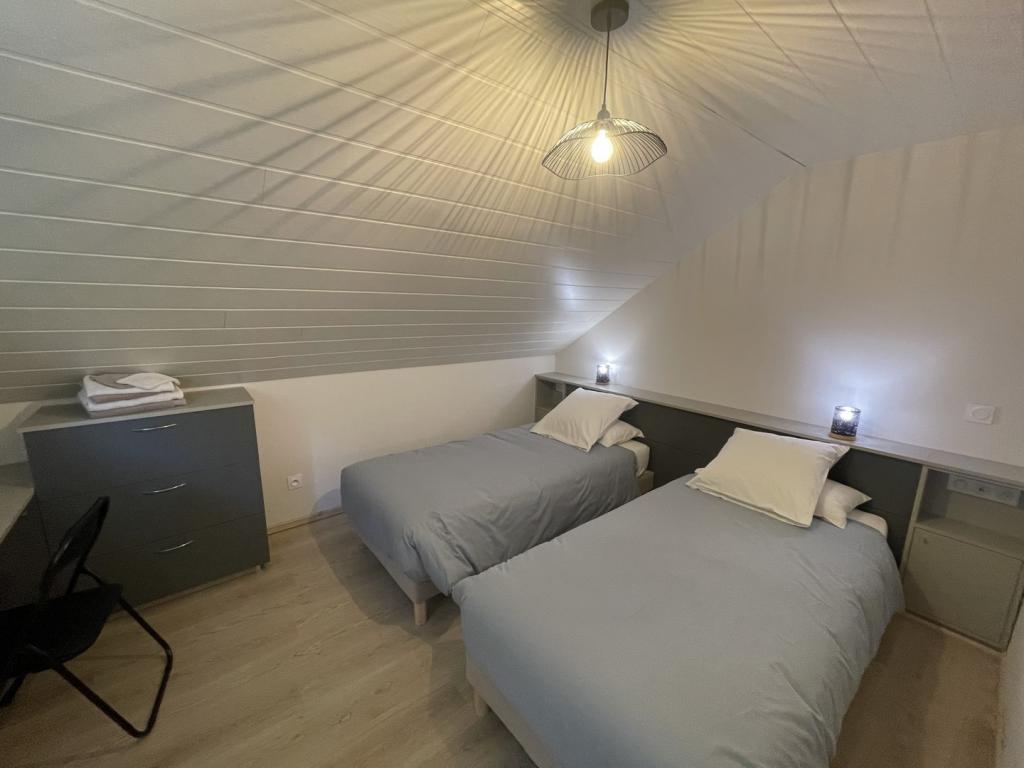 "Entre Lac et Montagnes - La Beccaz" (meublé de tourisme ★★★★ pour 4 personnes, possibilité de 2 couchages supplémentaires)