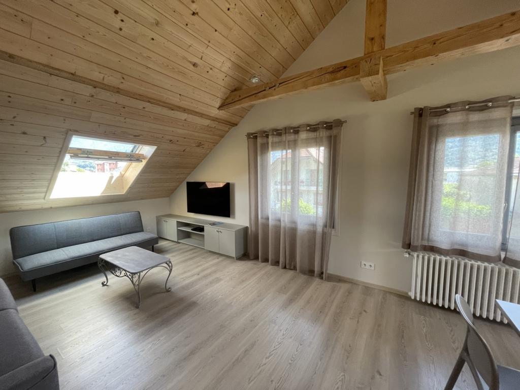 "Entre Lac et Montagnes - La Beccaz" (meublé de tourisme ★★★★ pour 4 personnes, possibilité de 2 couchages supplémentaires)