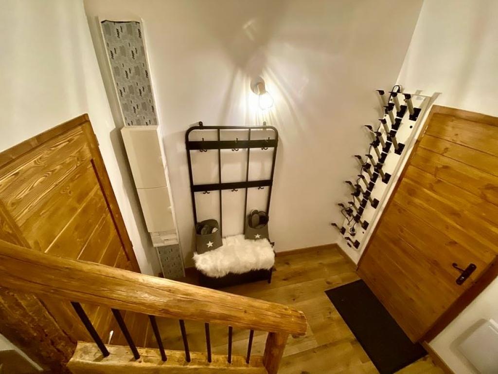 Location de vacances à la montagne :  chalet situé dans le domaine skiable "Les 3 Vallées", paisible et spacieux. Idéal pour les familles avec enfants