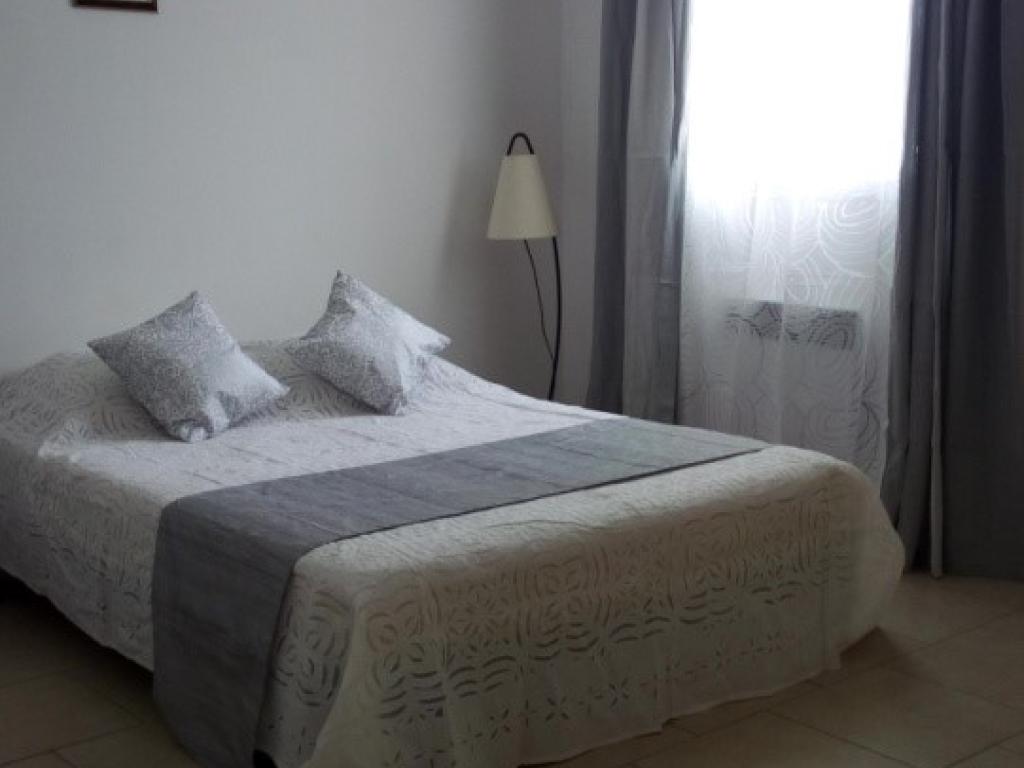 Villa indép. climatisée tout confort avec piscine, à 3 min de la célèbre plage de la Nartelle à Sainte Maxime