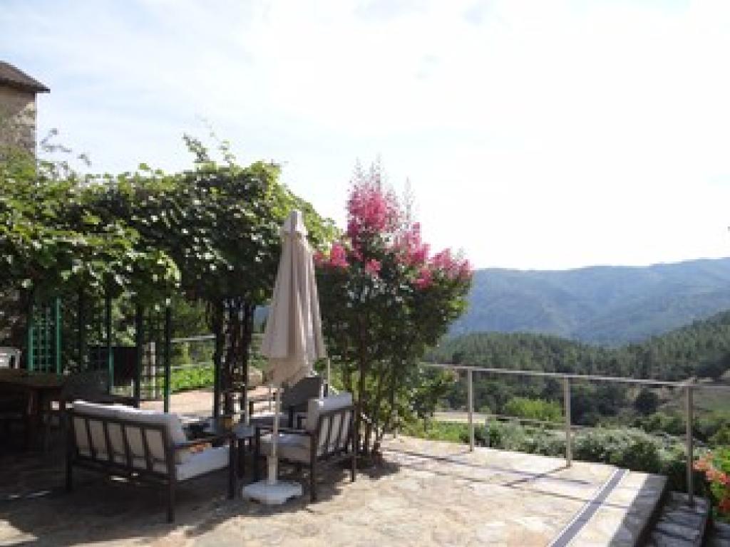 Mas Armati, maison de vacances du 18e avec piscine privée, entre Gard et Ardèche