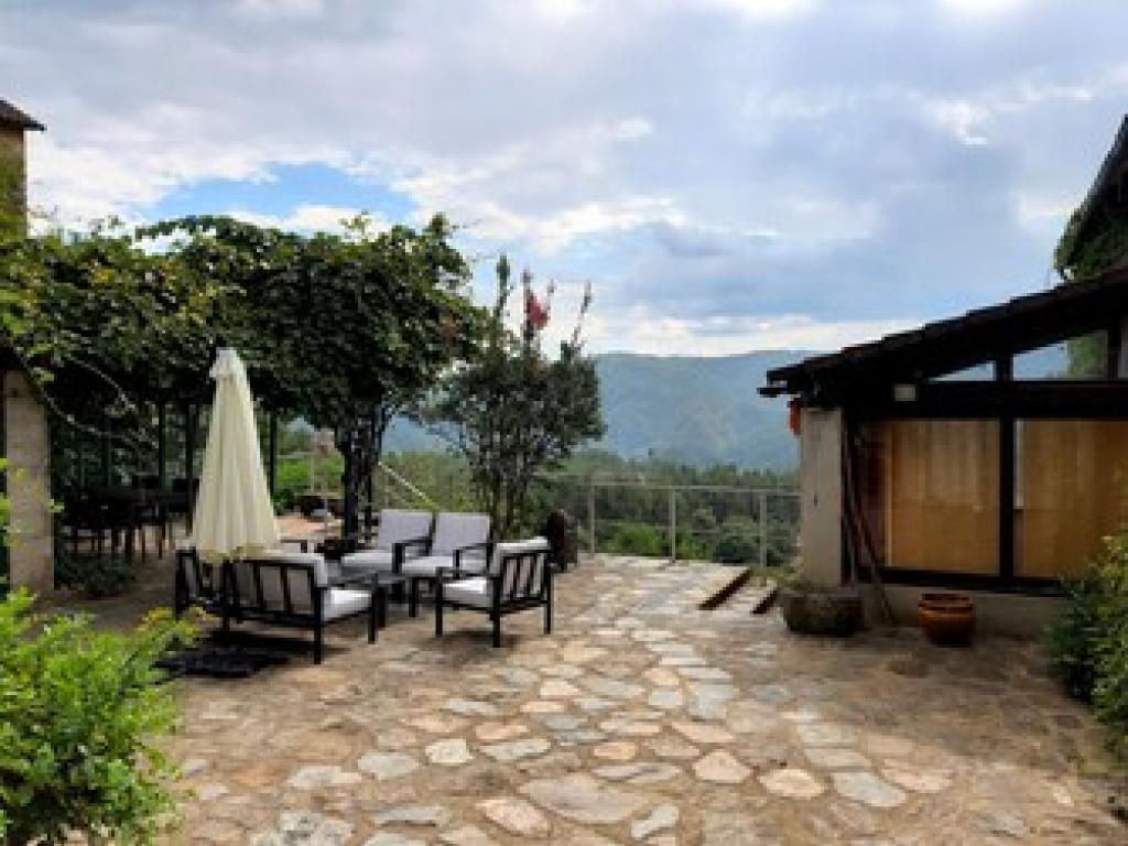 Mas Armati, maison de vacances du 18e avec piscine privée, entre Gard et Ardèche