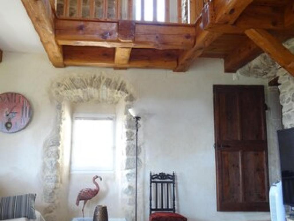 Mas Armati, maison de vacances du 18e avec piscine privée, entre Gard et Ardèche