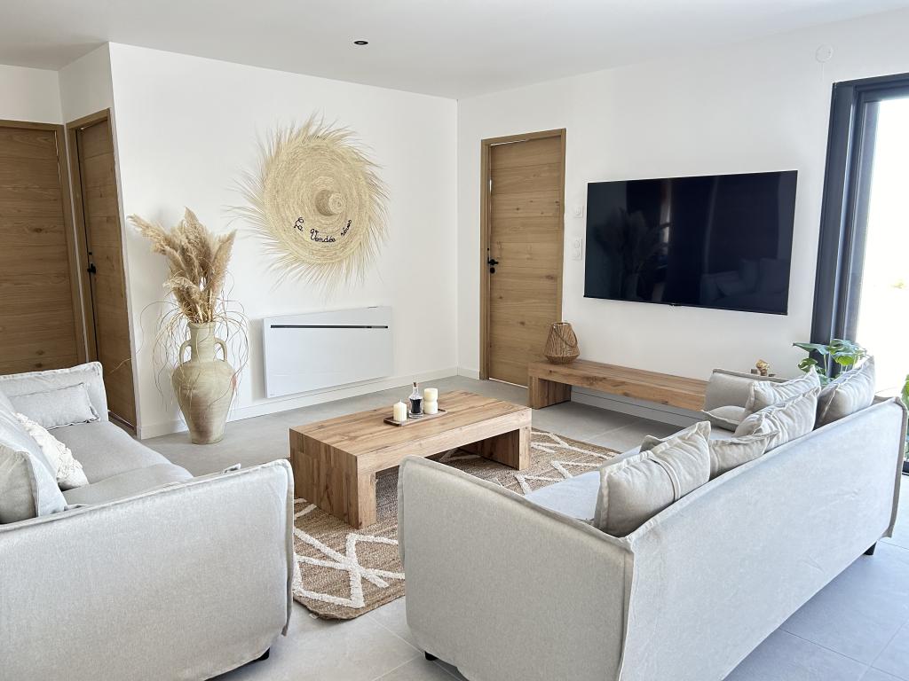 Villa à 900m de la mer avec piscine et spa privatif