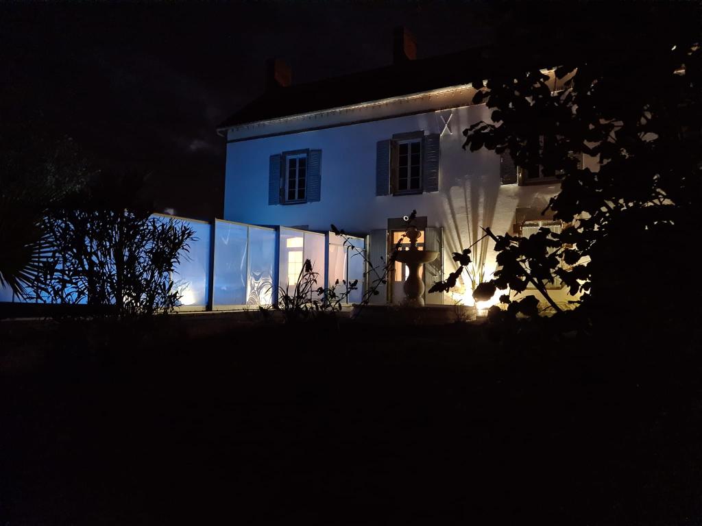 Maison de 7 chambres avec piscine et spa privatif