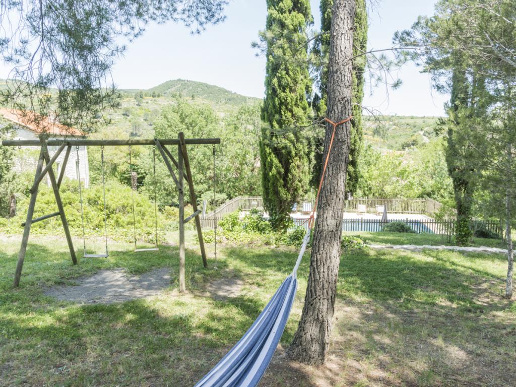 Domaine Grand Guilhem : Gîtes sur un domaine viticole au coeur des Corbières et à 25 km de la Méditerranée