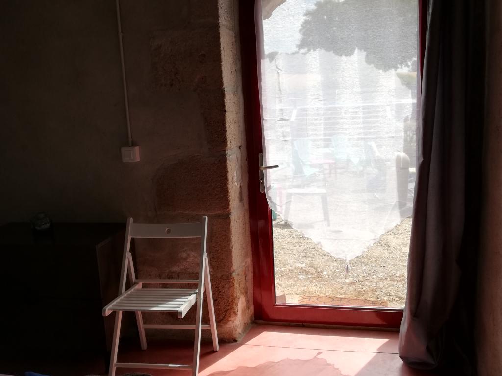 Logement d'hôtes pour 2 à 5 personnes pour profiter du calme du bocage Bourbonnais