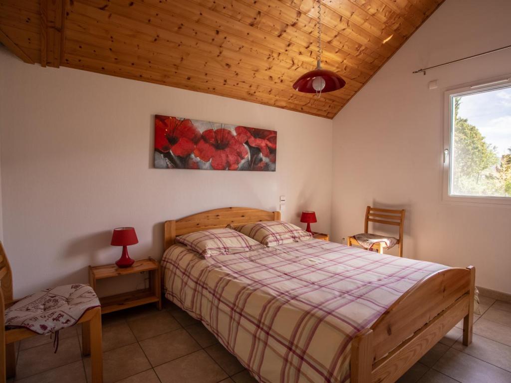 Villa Cimiez Vue exceptionnelle sur Lac de Serre-Ponçon, plan d'eau et Montagnes à Embrun "Nice des Alpes" Gîte très équipé 6 pers. 3 CH balcon terrasse jardin