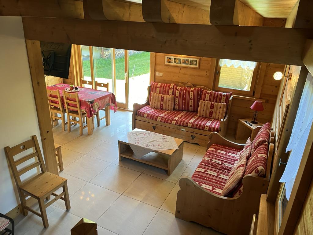 Chalet trois étoiles à Samoëns, Haute Savoie (74), vue directe sur la montagne